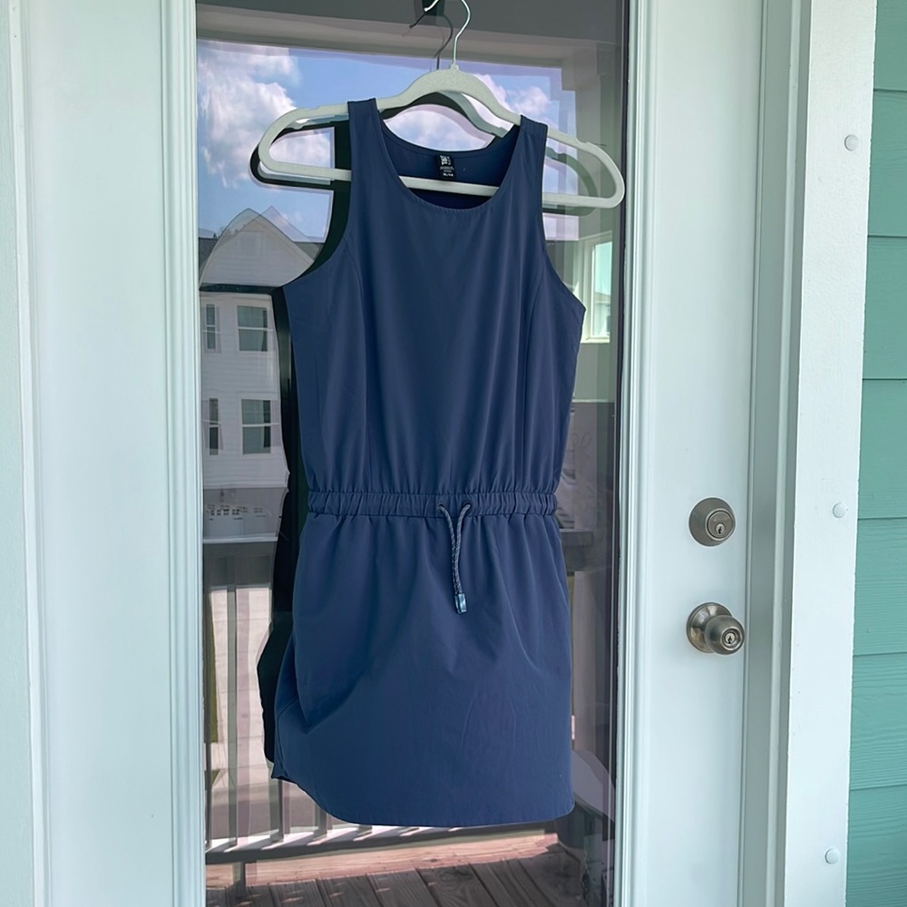 Athleta girl sporty dress